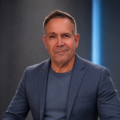 Portrait of Klaus Huber, Managing Director of MAXXmarketing GmbH